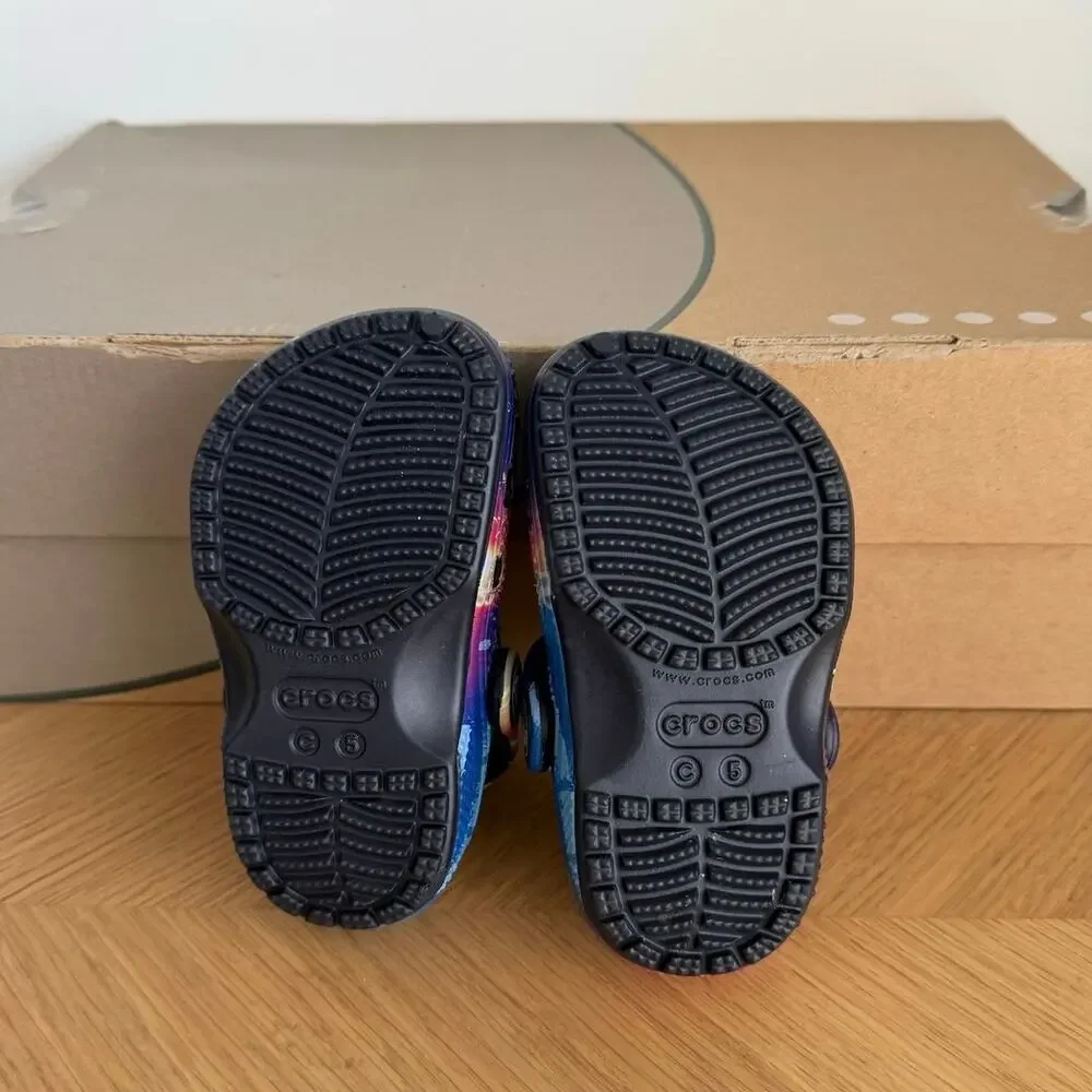 Crocs Met A Scrape Lighting Toddler Sandals- SZ 5 C